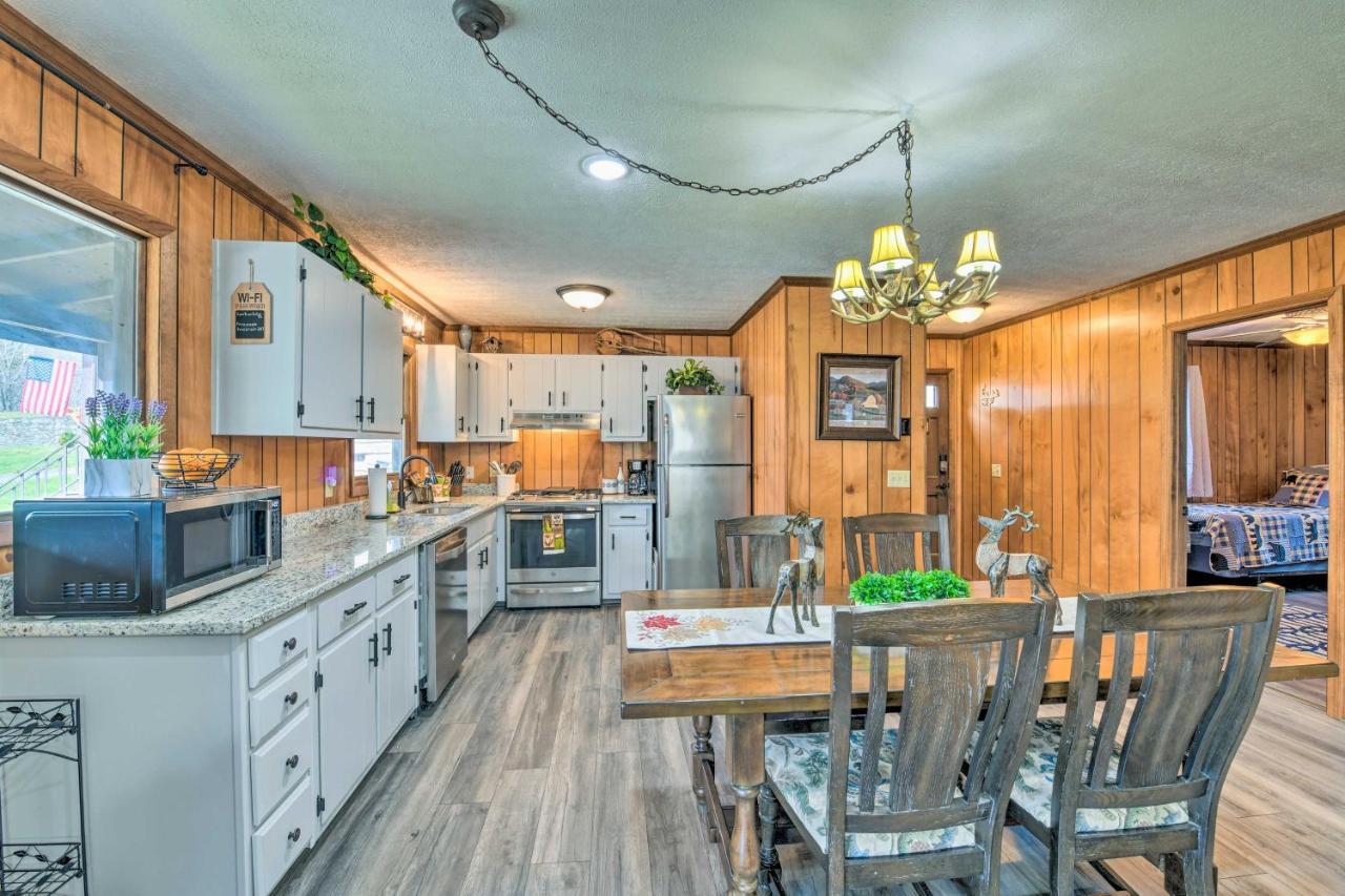 Cozy Maggie Valley Cabin, 1 Mi To Tube World! Βίλα Εξωτερικό φωτογραφία